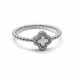 Load image into Gallery viewer, Priscila Pearl Clover Ring