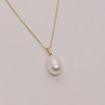 Load image into Gallery viewer, Margarite Fresh Water Pearl Necklace
