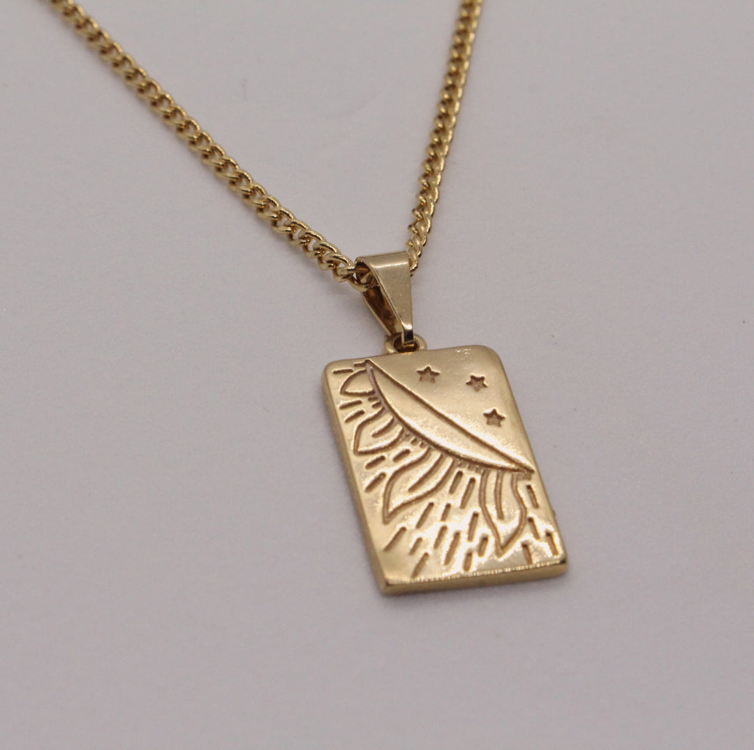 Solara Pendant Necklace