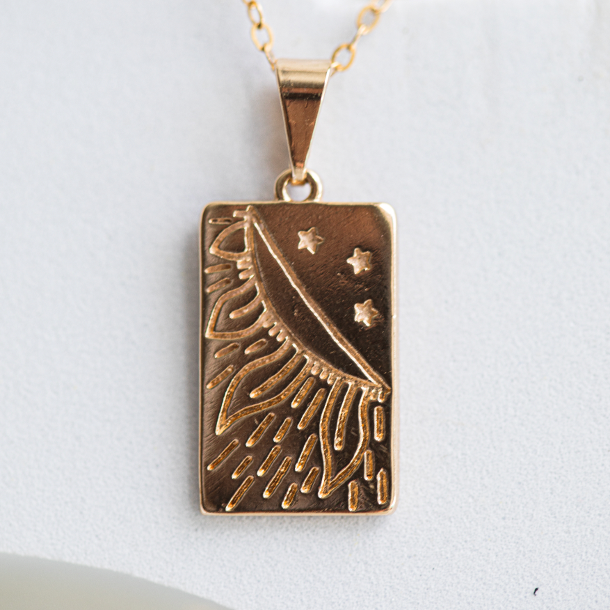 Solara Pendant Necklace